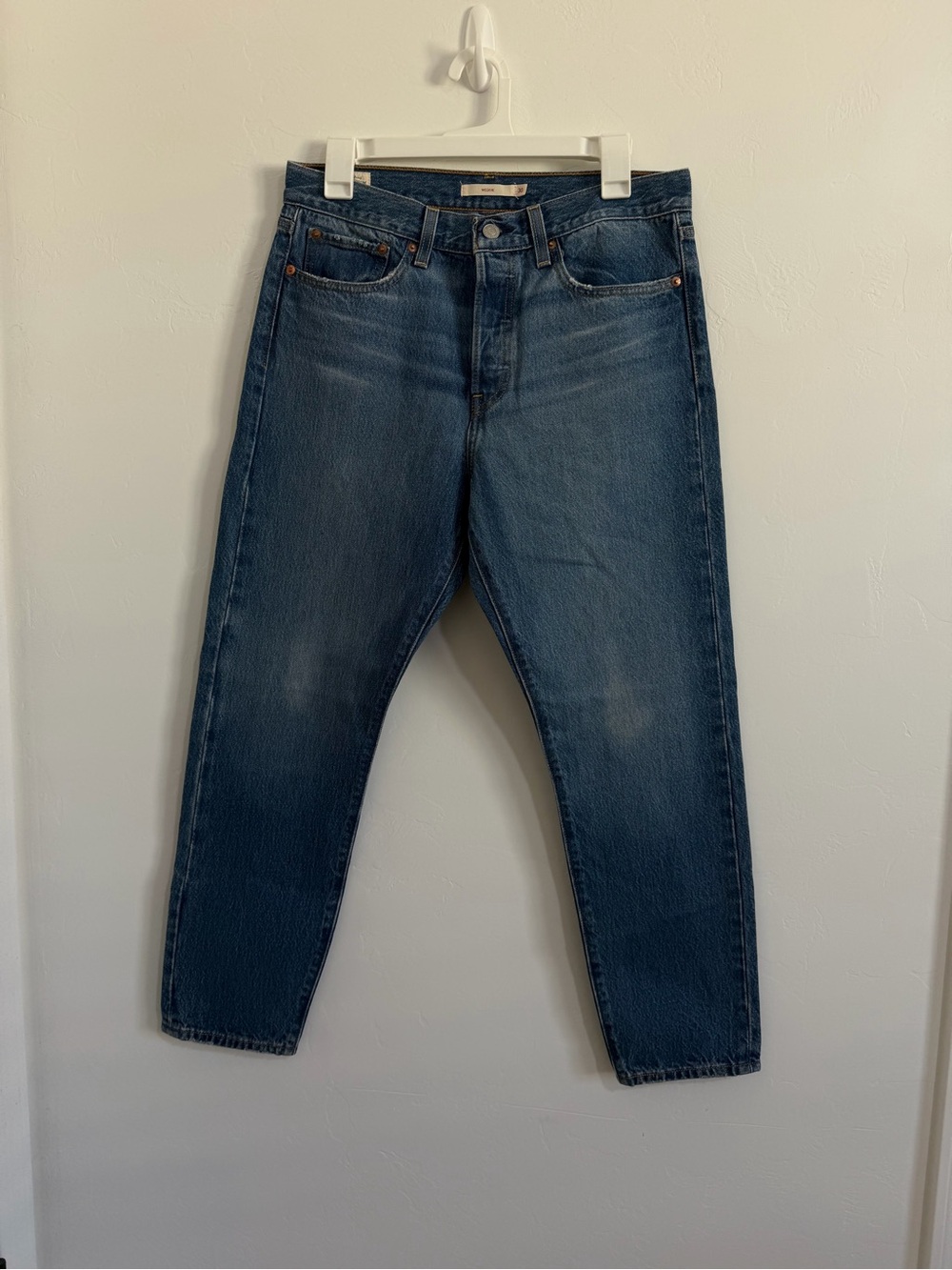 Levi’s Wedgie Straight Jeans Women’s 30 Medium Wash High Rise Denim